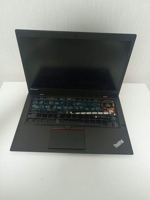 Lenovo ThinkPad x1 carbon gen3 на запчастини