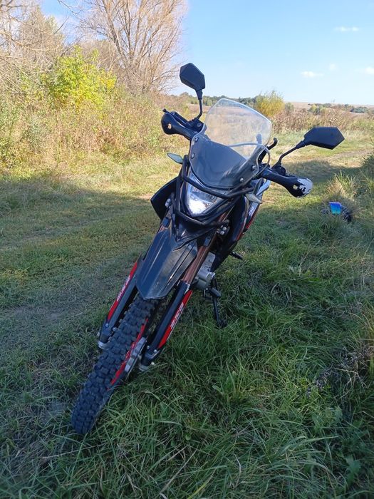 Продам мотоцикл  viper250l
