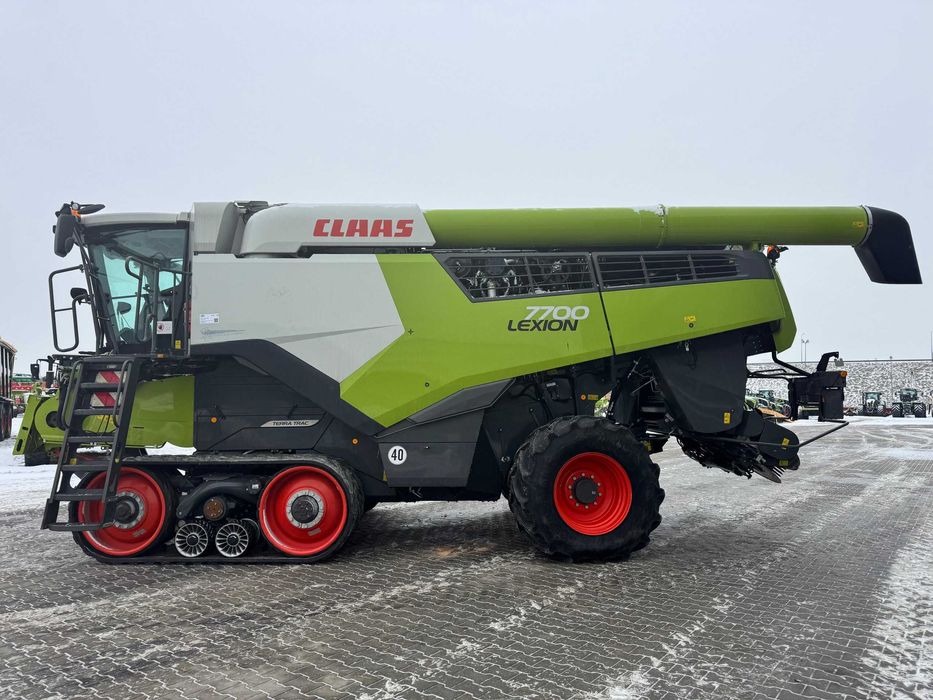 Зернозбиральний комбайн Claas Lexion 7700 ТТ 2020 рік, 1478/832 мото/год