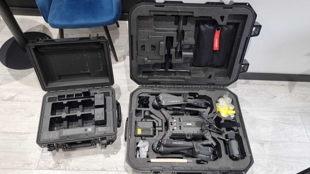 DJI Matrice 300 RTK + Zenmuse H20T | 13,5h nalotu