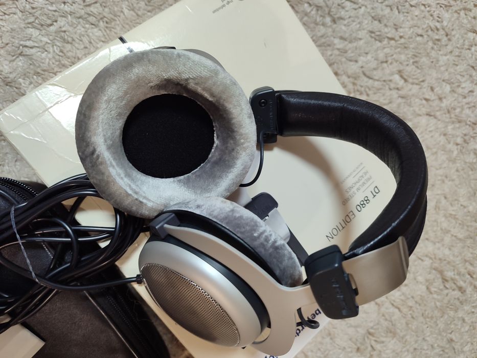 Навушники Beyerdynamic DT 880 Edition 32 Om