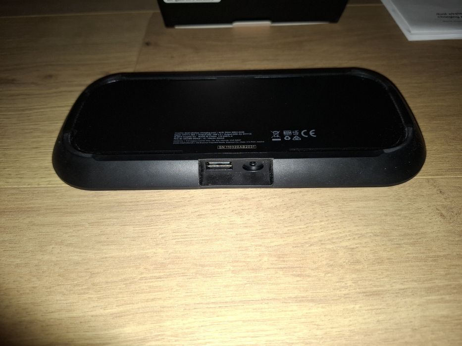 Ładowarka indukcyjna MOPHIE dual wireless charging pad