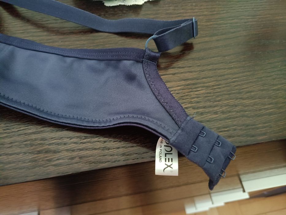 Biustonosz 80C granatowy Nipplex