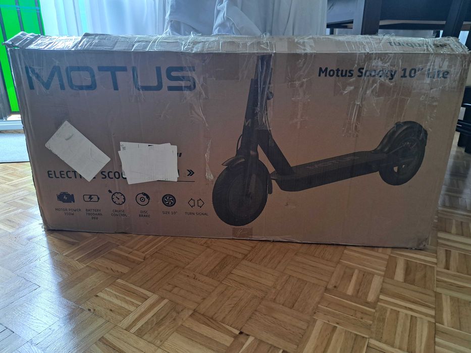 Hulajnoga elektryczna Motus 10 lite