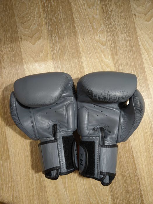 Боксерські рукавиці Twins Special 14oz