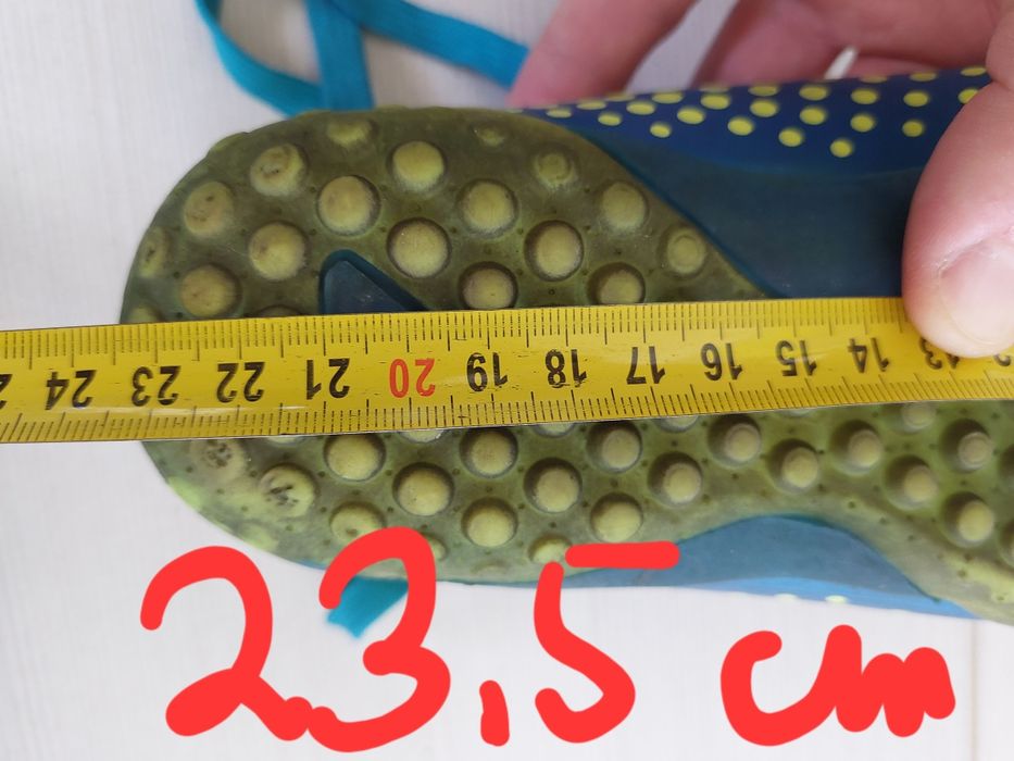 Buty sportowe do piłki nożnej, rozmiar 35