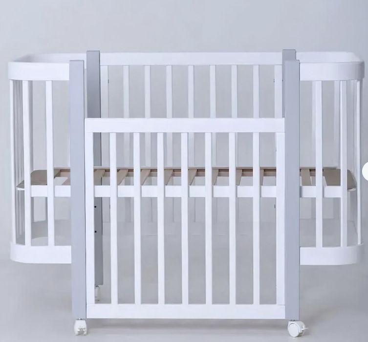 Продам дитяче ліжечко Babymax Престиж New з маятником, матрацом 120×60 см Біло-сірий