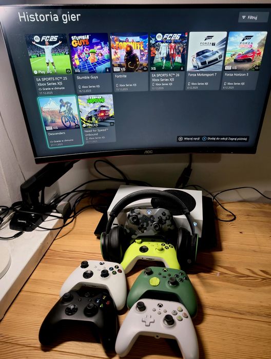 Xbox Series S • Stan Idealny • Gwarancja do 03/2026 • Pad + Okablowani