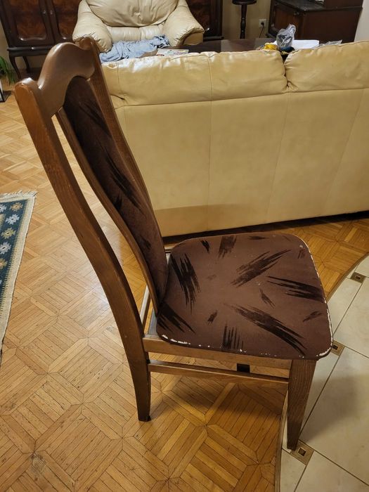 Krzesła z litego drewna 5 sztuk do renowacji