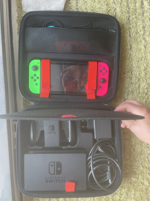 Consola Nintendo Switch 1