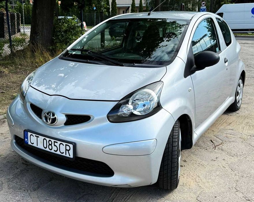 Aygo 2006 1.0 benzyna łańcuch rozrządu bez rdzy zadbana SALON POLSKA