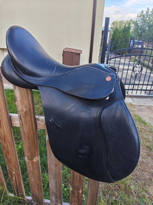 Siodło Claridge House 17” – wymienne łęki