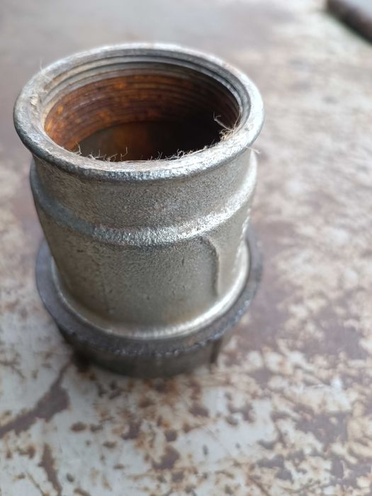 Муфта фитинг  Ду 50  универсальный чугунный зажимной