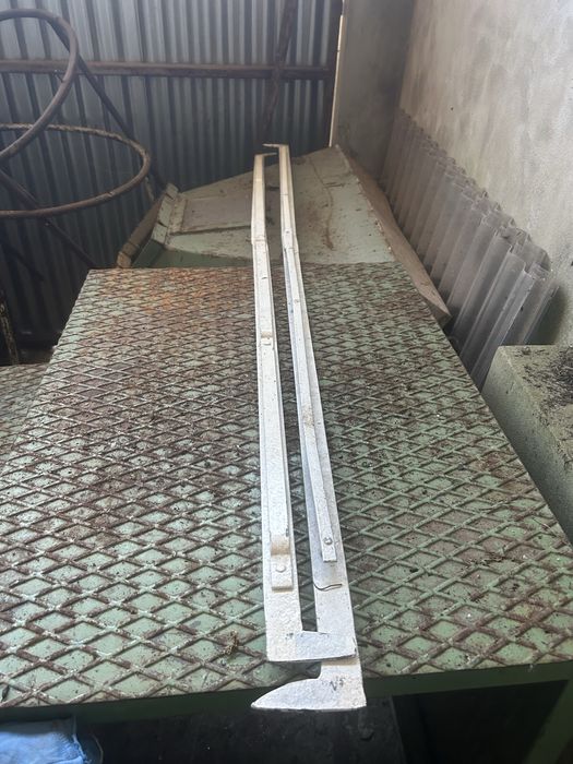 Cama antiga em ferro