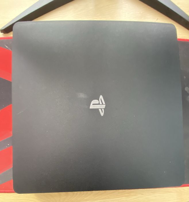 PlayStation 4 Slim 500GB