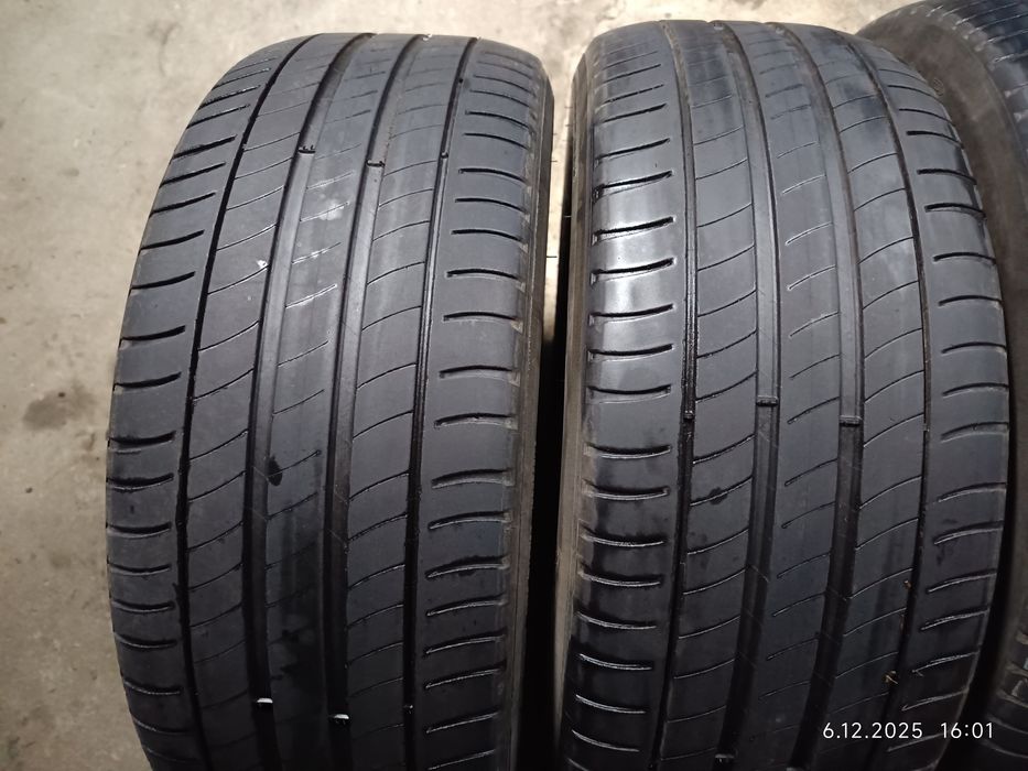 Opony letnie 215/50/17