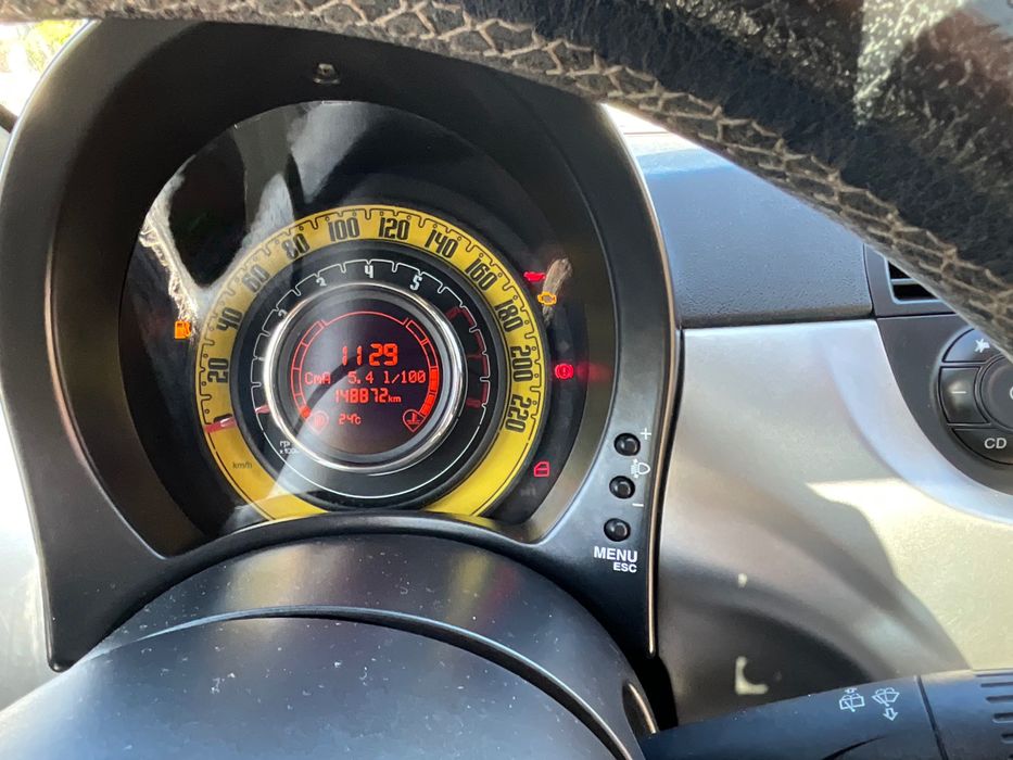 Fiat 500 1.2 a gasolina - Série Especial by DIESEL - Teto Panorâmico