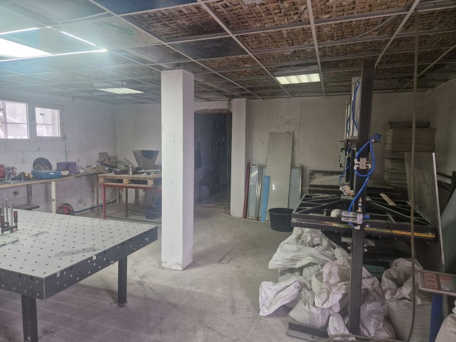 Здається в оренду цех для зварювальних  робіт.