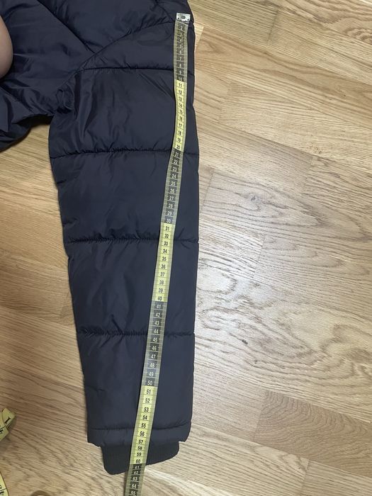 Зимова куртка на підлітка