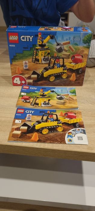Puste pudelko+ instrukcje lego 60252