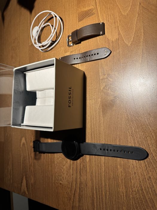 Zegarek smartwatch Fossil