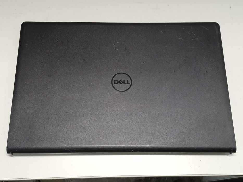 Dell Vostro 15 3515 Ryzen 5 3450U 8Gb 256Gb SSD Radeon Vega 8 15.6"