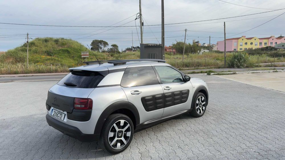 Citroën C4 Cactus 1.6 Blue HDi Shine 1 dono livro de revisões, 2 chaves