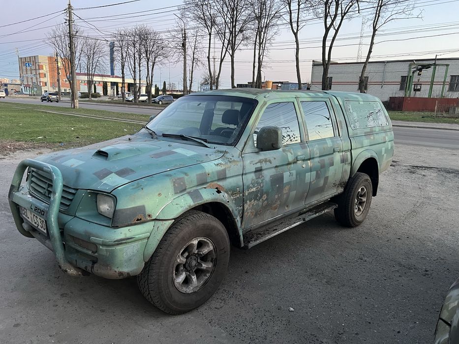 Mitsubishi L200 1998 року 2.5 дизель