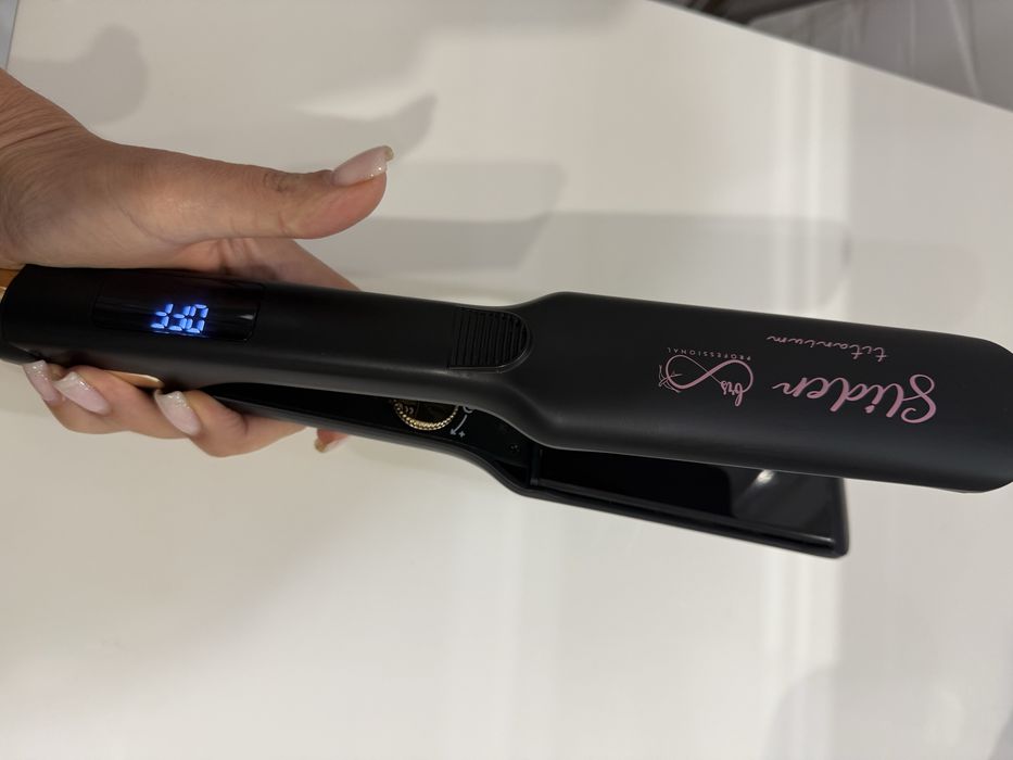 праска для випрямлення та модифікації волосся Slider Titanium від бренду Brs