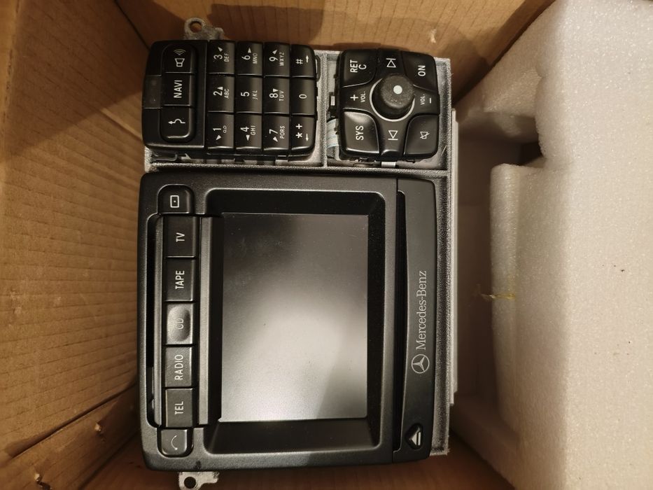 Rádio Original Mercedes Classe S W220 + Moldura Original – 2001