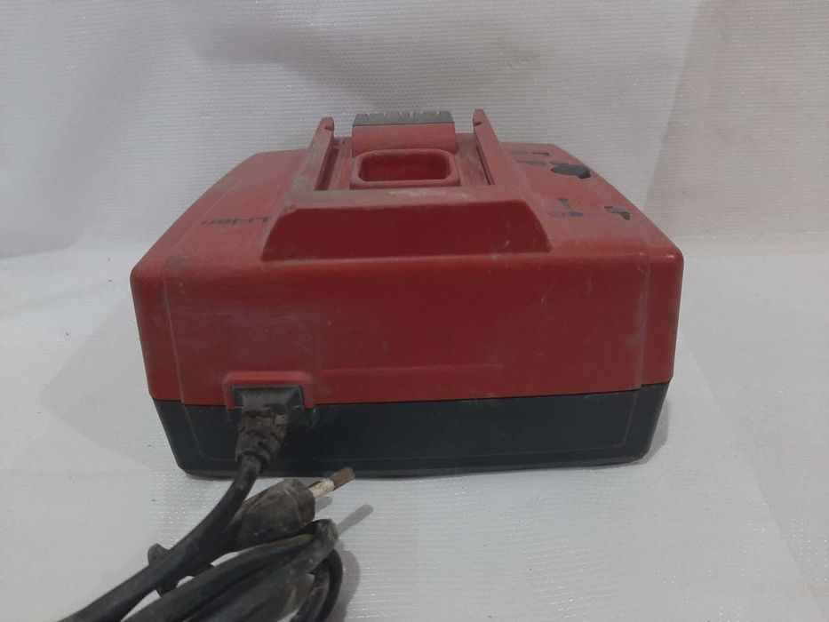 Ładowarka Hilti C 4/36-ACS uszk.
