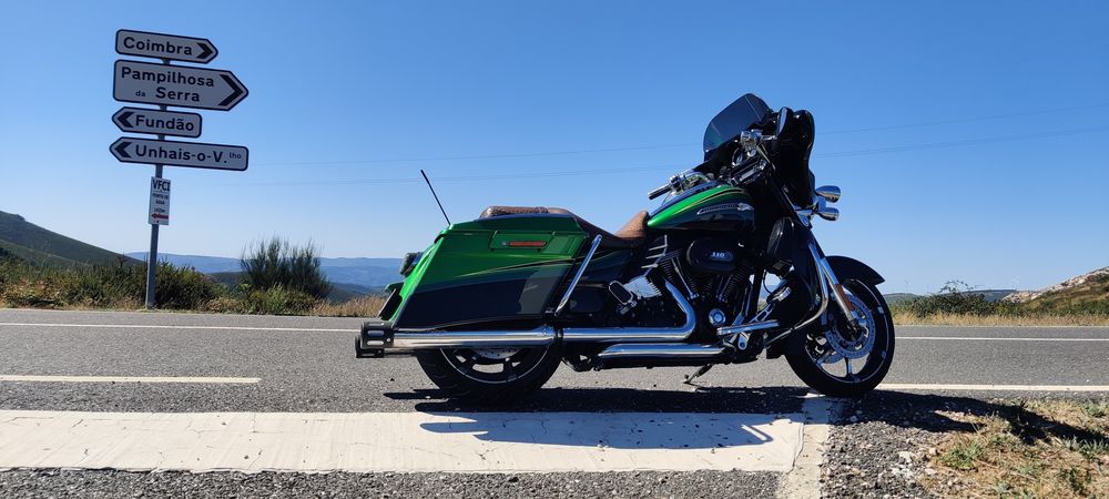 Harley street glide cvo