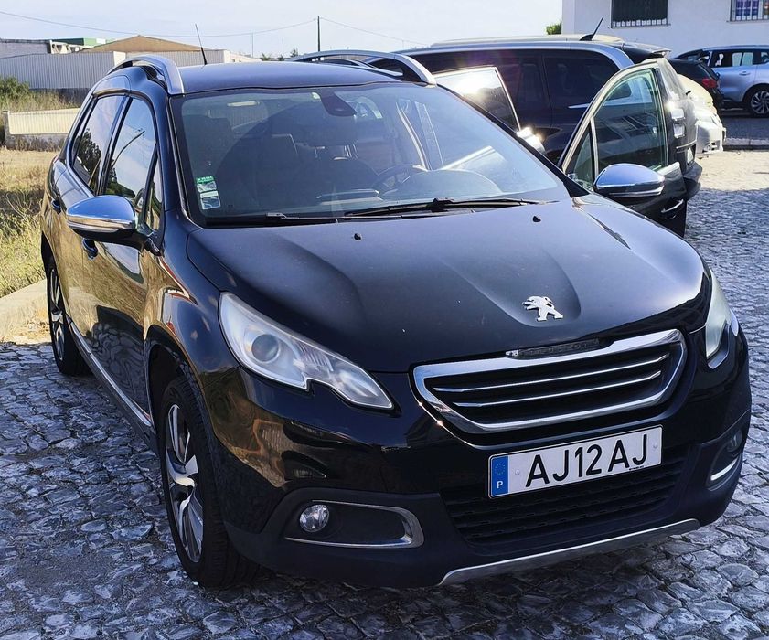 Peugeot 2008 1.6 e-HDi Allure Full Extras | Teto Panorâmico & Pele | Impecável