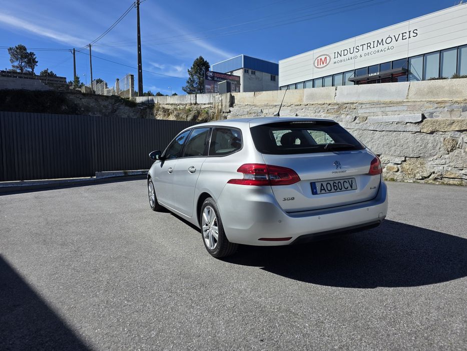 Peugeot 308 1.6HDI 100CV
