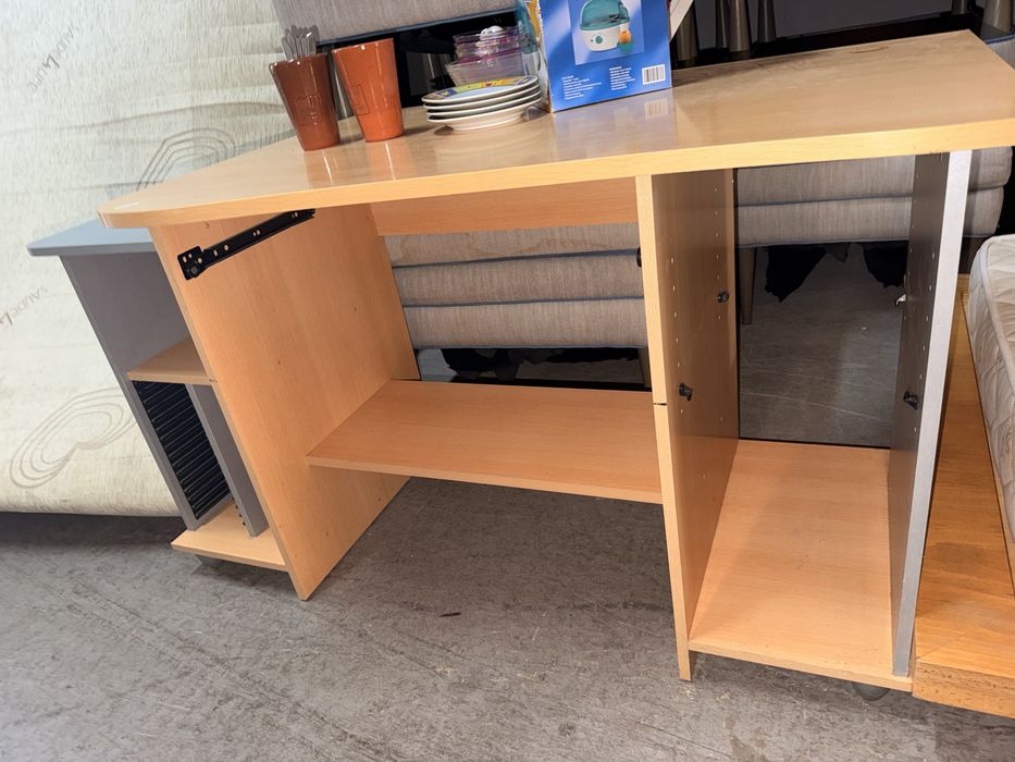 Secretarias 10€ cada uma