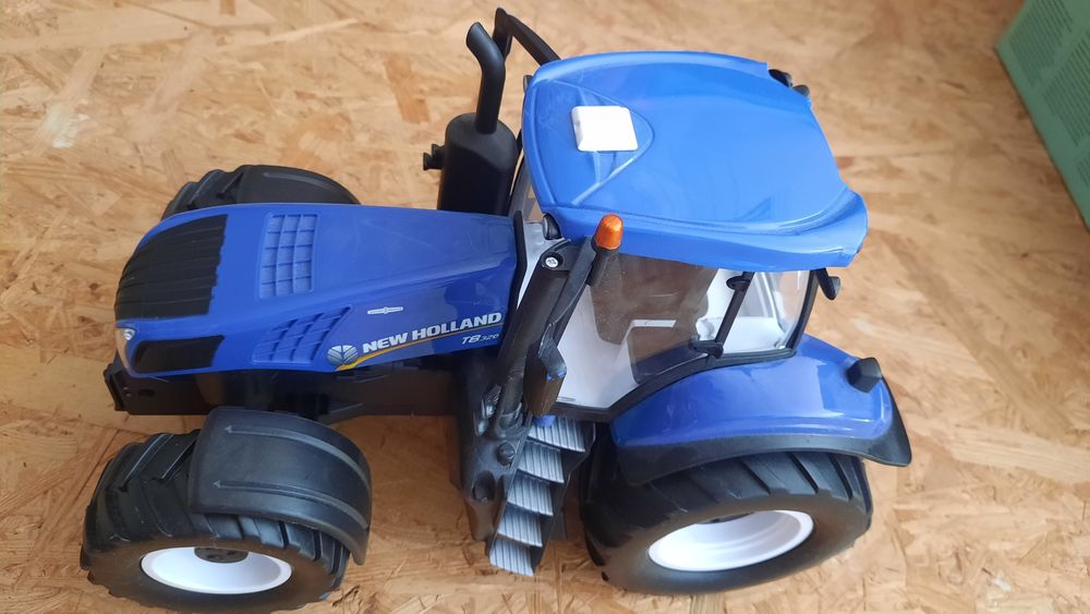 Traktor zdalnie sterowany jak nowy