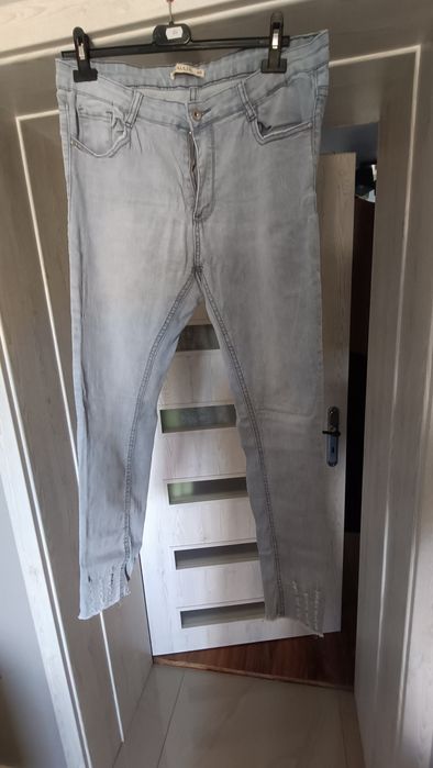 Spodnie damskie jeansy 46r