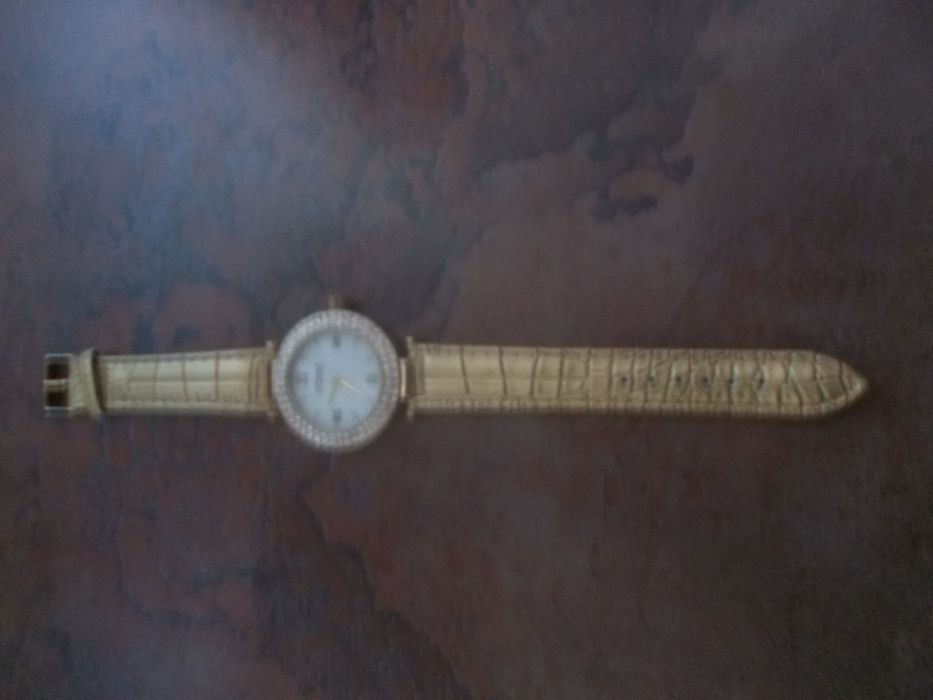 Наручные часы от Орифлейм