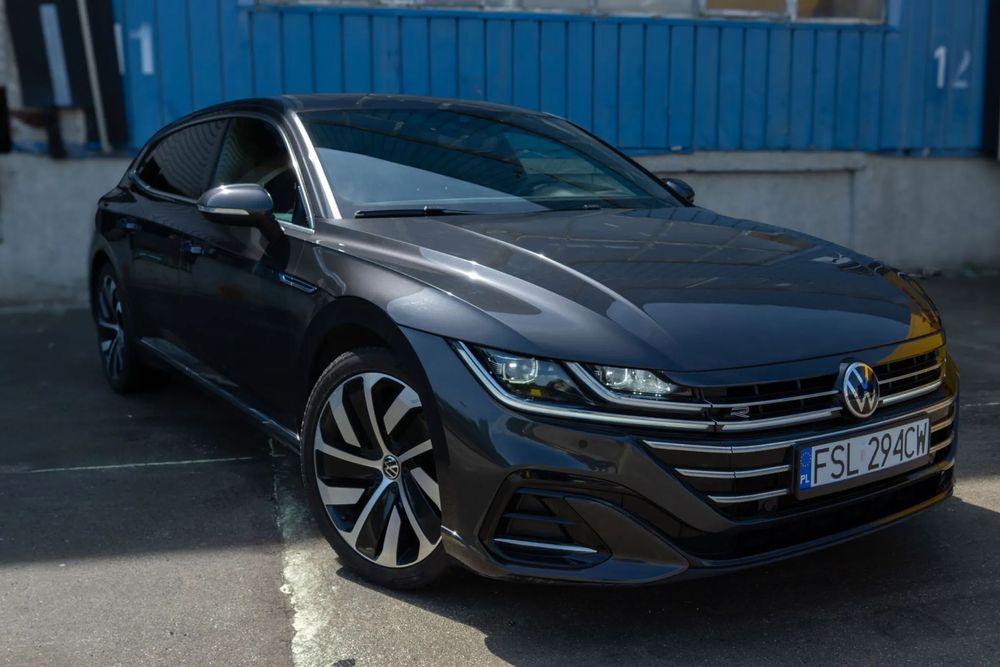 Volkswagen Arteon Shooting Brake Volkswagen Arteon 2.0 Shooting Brake R-Line TSI 190 KM Mangangrau