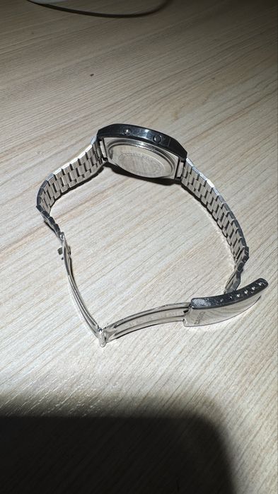 Casio Japan Vintage S007 stalowa koperta i bransoleta. Lata 80