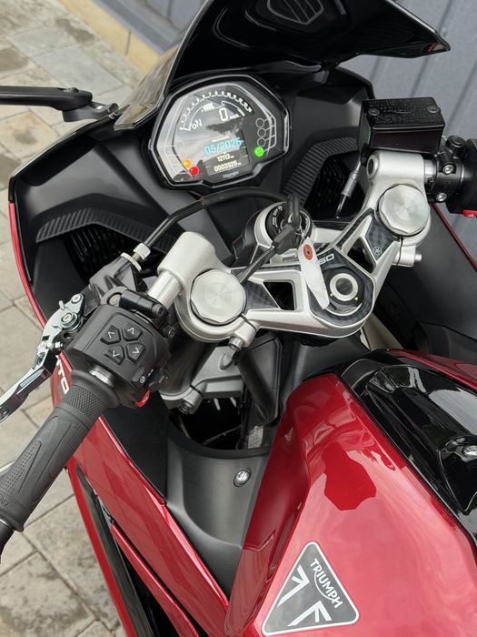 Triumph Daytona 660 Доставка-Обмін