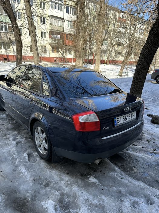 Авто Audi a4 2002