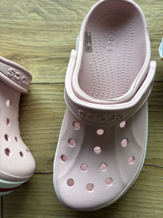 Crocs pudrowy róż klapki 37-38