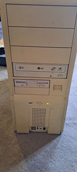 ПК - рабочий - 4 озу - Іntel 2x2.4