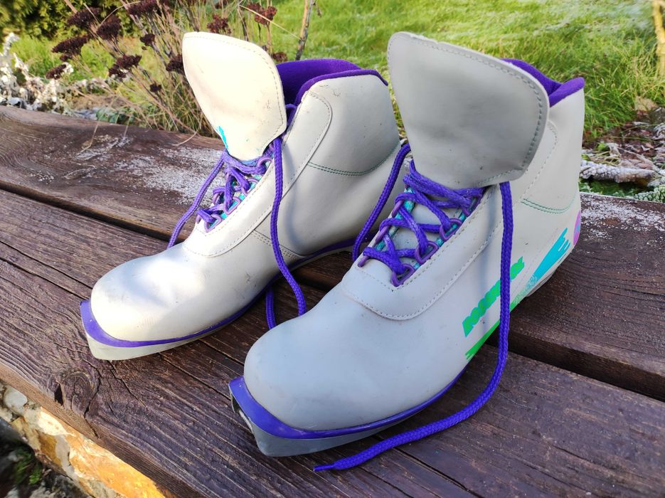 Buty do nart biegowych biegówki Rossignol NNN roz 44