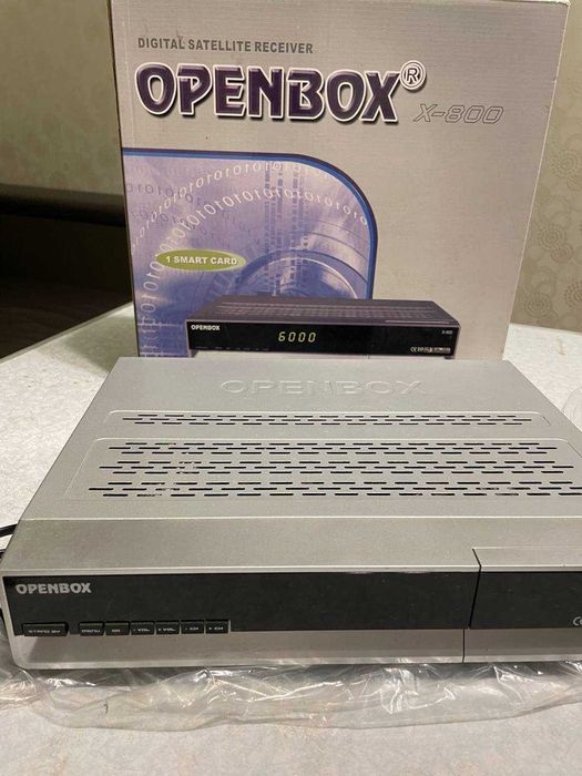 Супутниковий ресівер openbox x-800