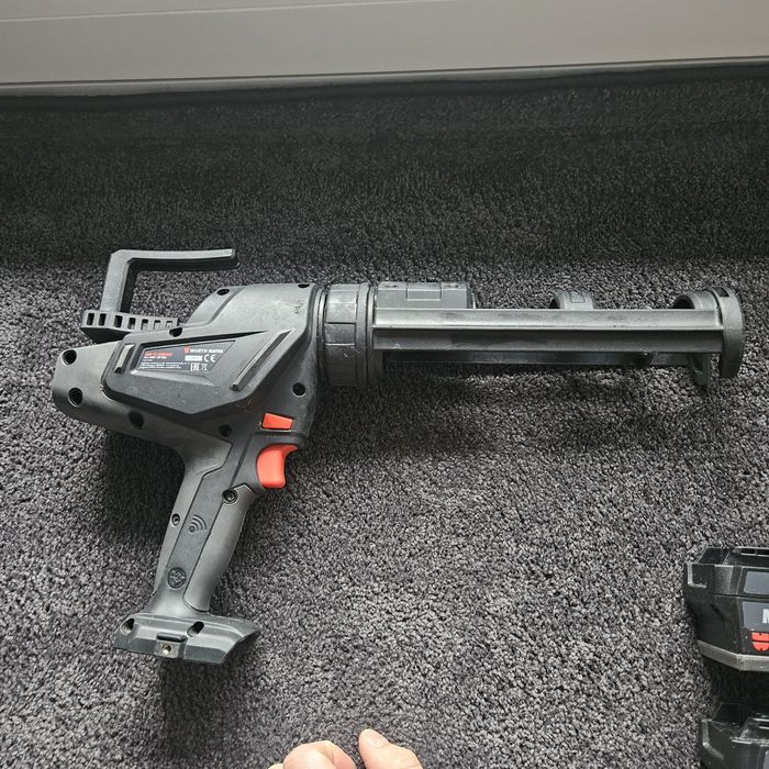 Wurth AKP 12 Compact wyciskacz do silikonu ,masy