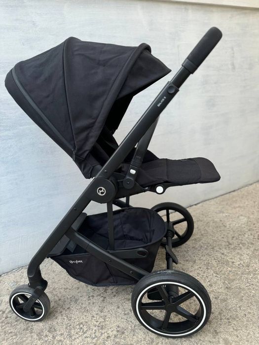 Продам коляску cybex 3 в 1