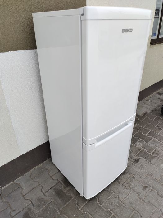 Холодильник Beko 136см. З Європи. Як новий в середині. Ідеальний
