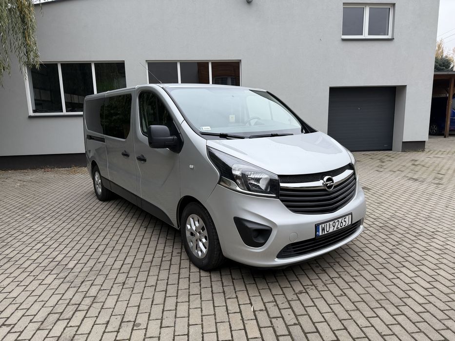 Opel Vivaro 1.6 BiTurbo 9os